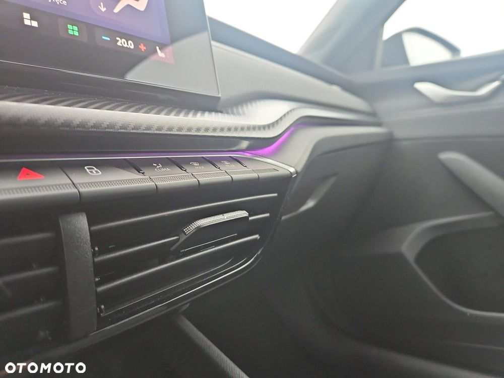 Skoda Octavia 2.0 TSI Sportline 4x4 DSG - 24