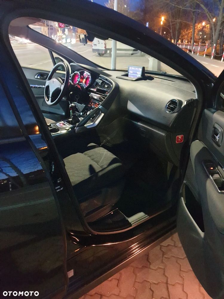 Peugeot 3008 1.6 HDi Active - 27