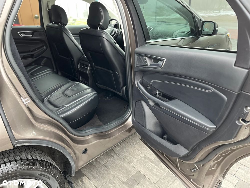 Ford Edge - 17