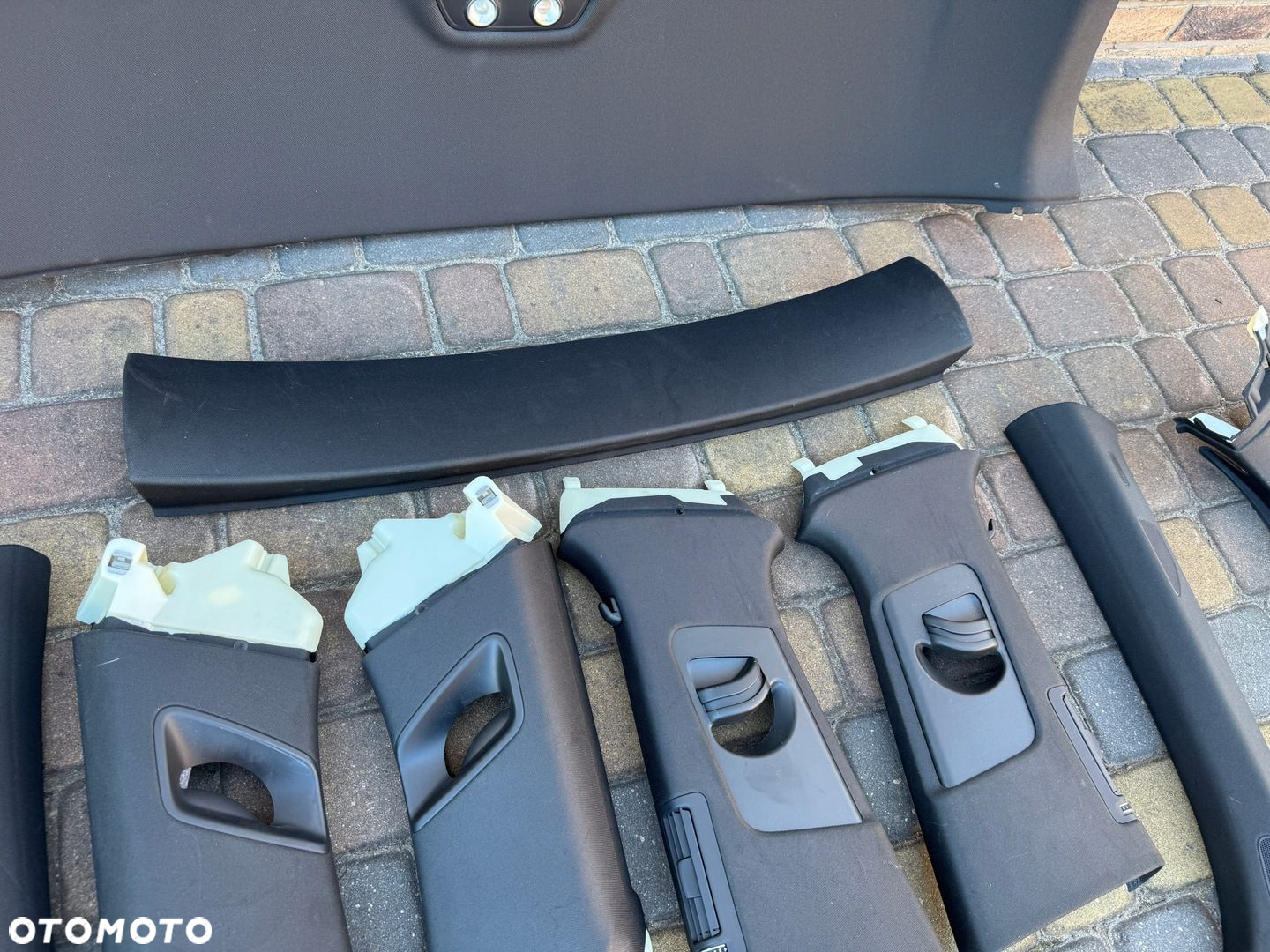 PODSUFITKA AUDI Q7 4M S-LINE CZARNA 7 OSÓB - 9