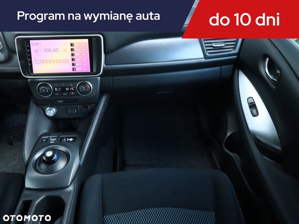 Nissan Leaf - 10