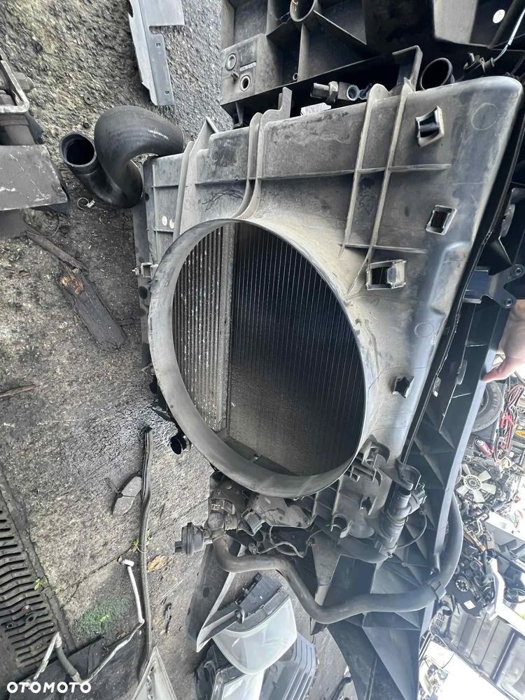 Volkswagen Crafter pas przedni, KOMPLETNY Z CHŁODNICAMI !! Lift - 4
