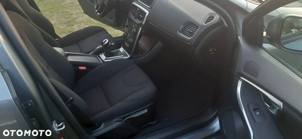 Volvo V40 D3 Drive-E Kinetic - 22