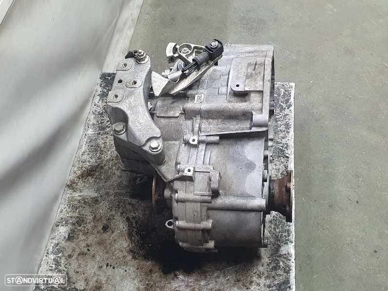 CAIXA VELOCIDADES VOLKSWAGEN SCIROCCO 2010 - 2