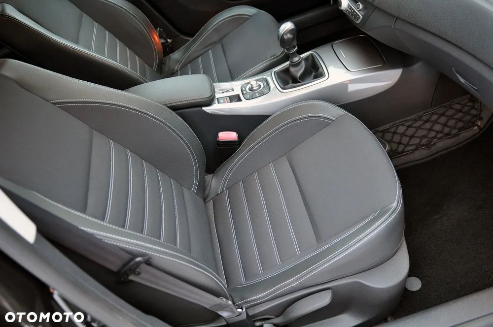 Renault Laguna 2.0 DCi FAP Expression - 12