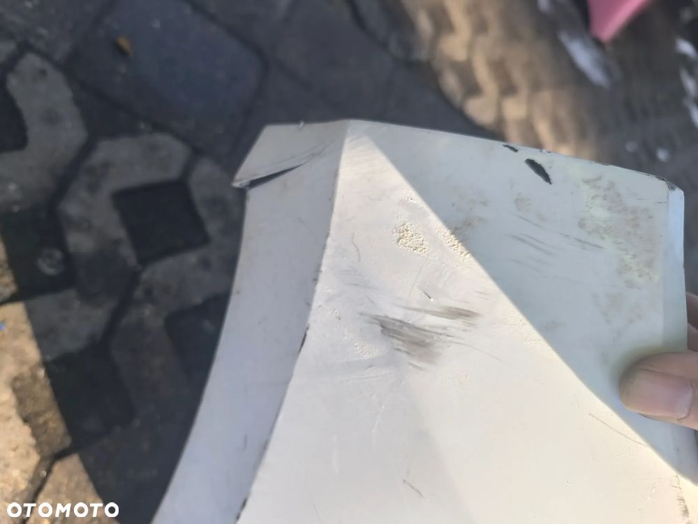 zderzak przód VW UP - 5