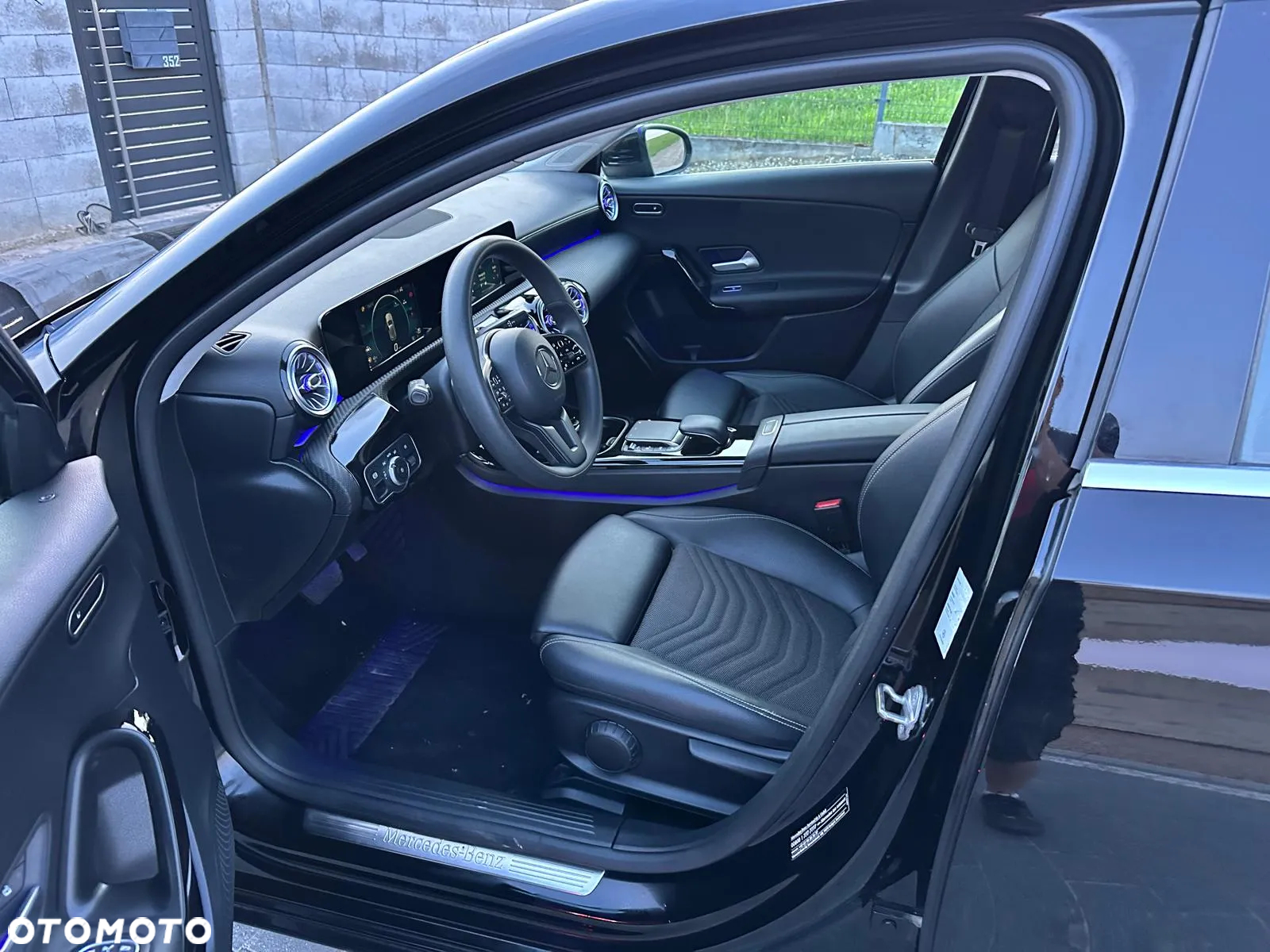 Mercedes-Benz Klasa A 180 7G-DCT Progressive Advanced - 12