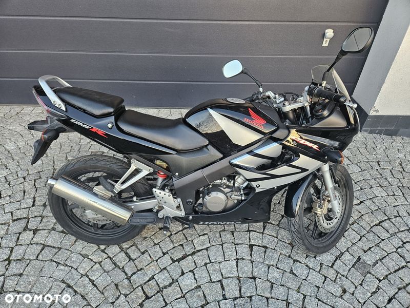 Honda CBR - 9