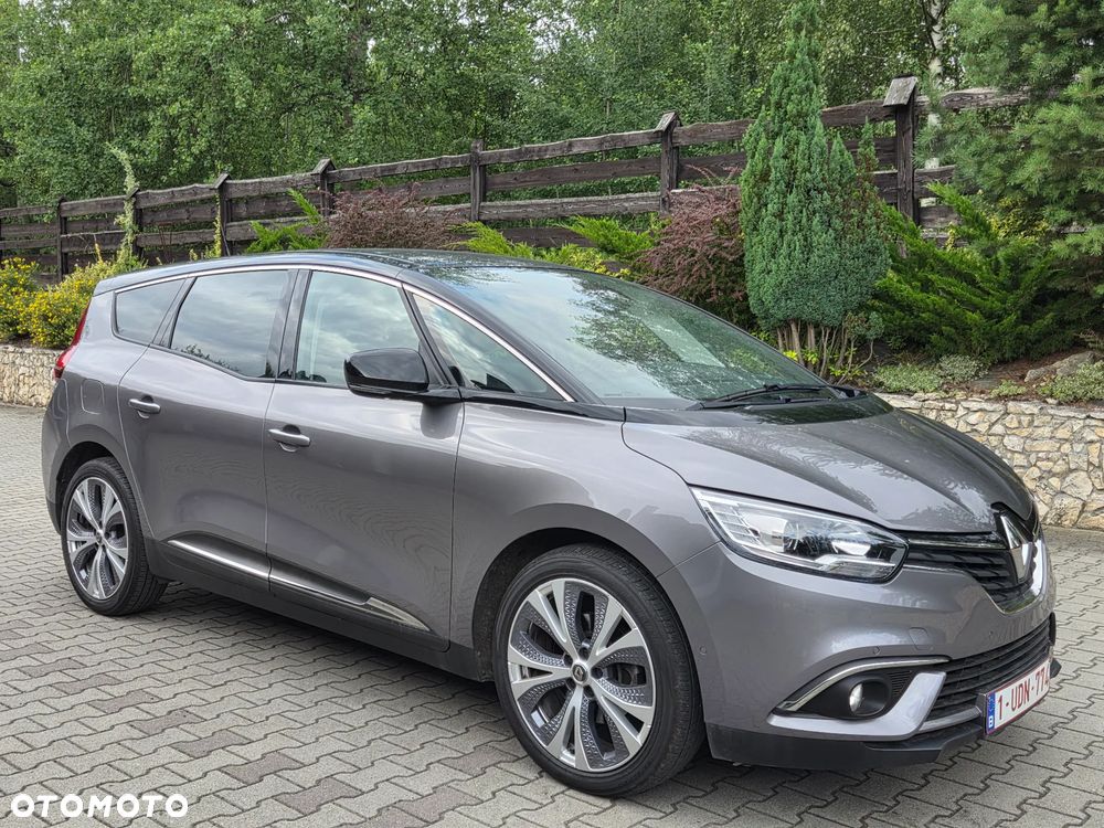 Renault Grand Scenic - 11