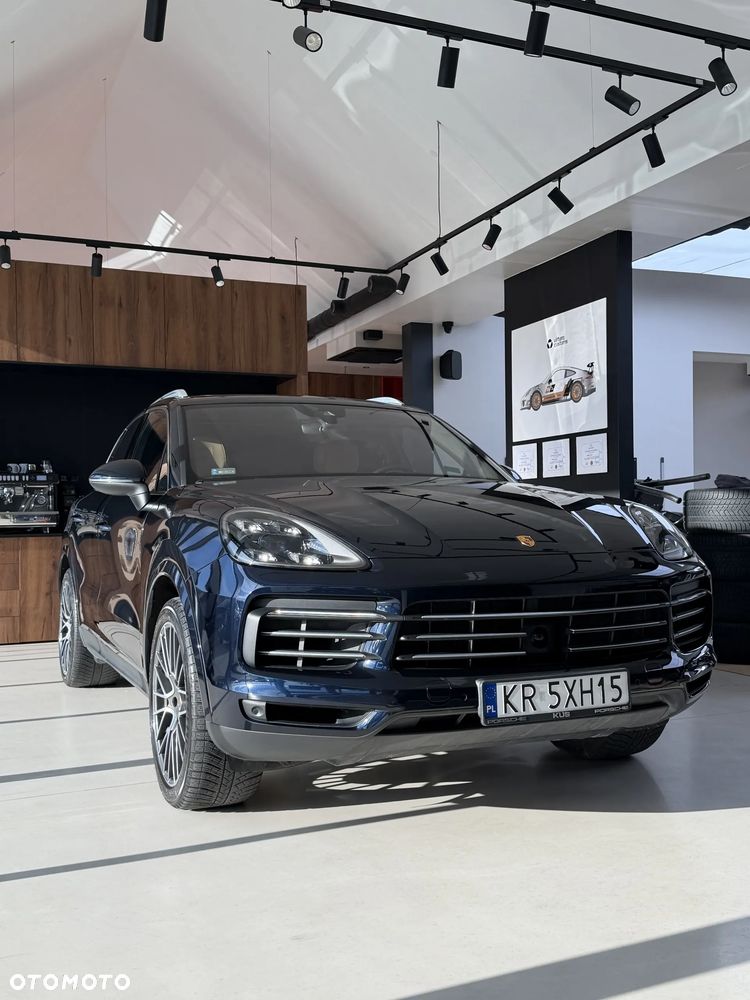 Porsche Cayenne 2022 photo 2