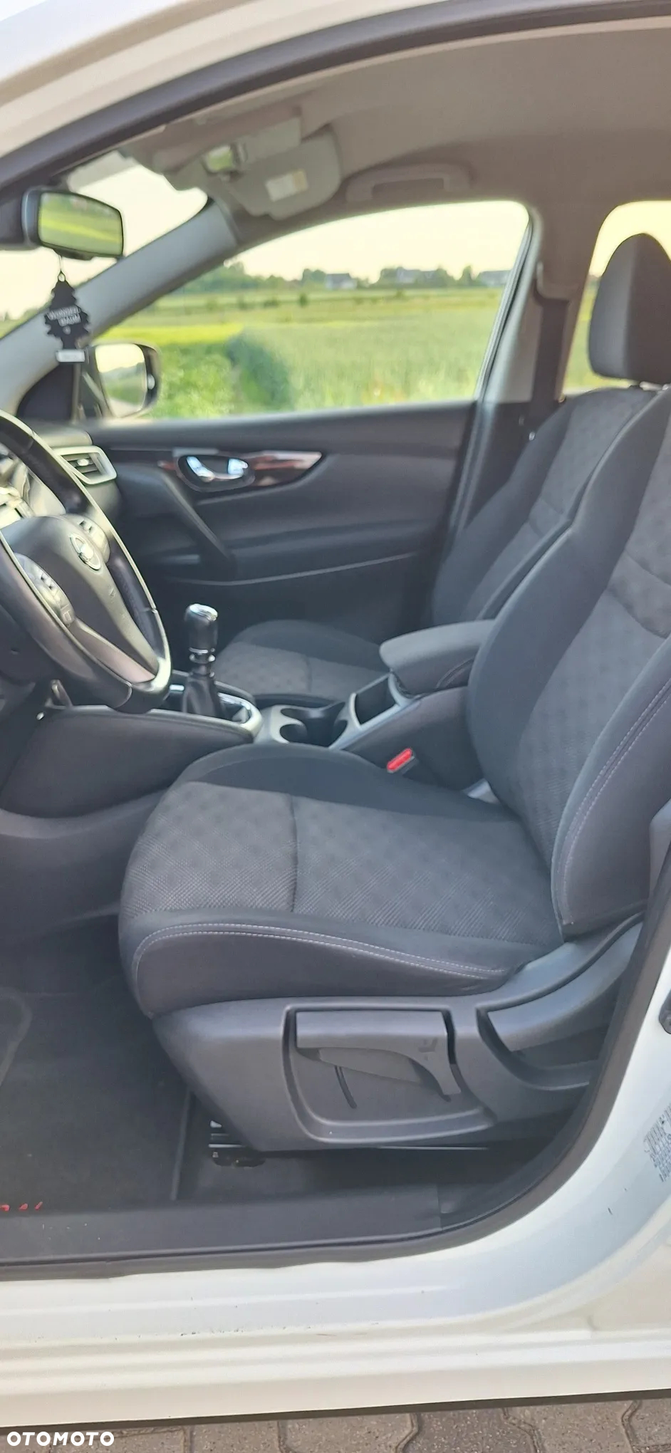 Nissan Qashqai 1.2 DIG-T N-Connecta - 5