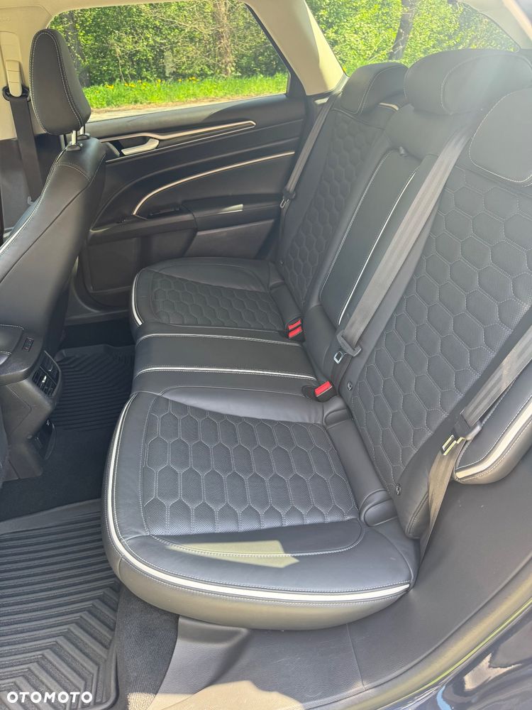 Ford Mondeo SW - 28