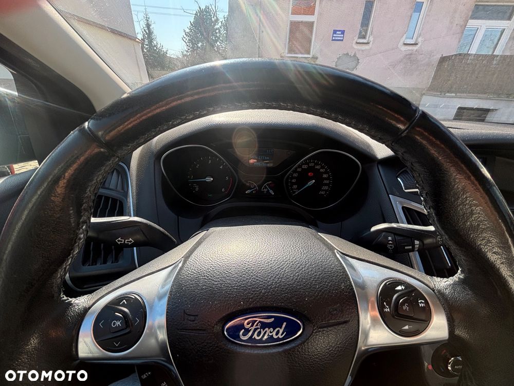 Ford Focus 1.6 TDCi Titanium - 9