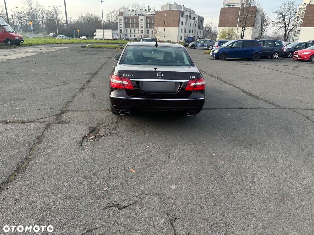 Mercedes-Benz Klasa E 220 BlueTEC 9G-TRONIC Avantgarde - 11