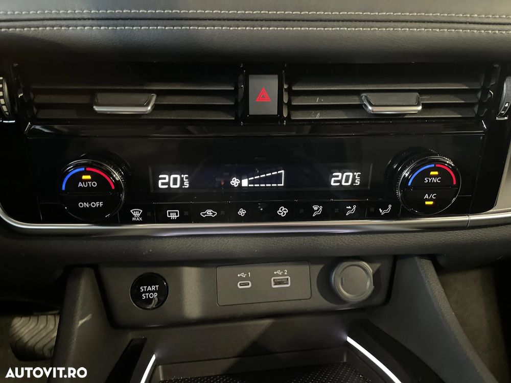 Nissan X-Trail e4ORCE 5 locuri N-Connecta - 17