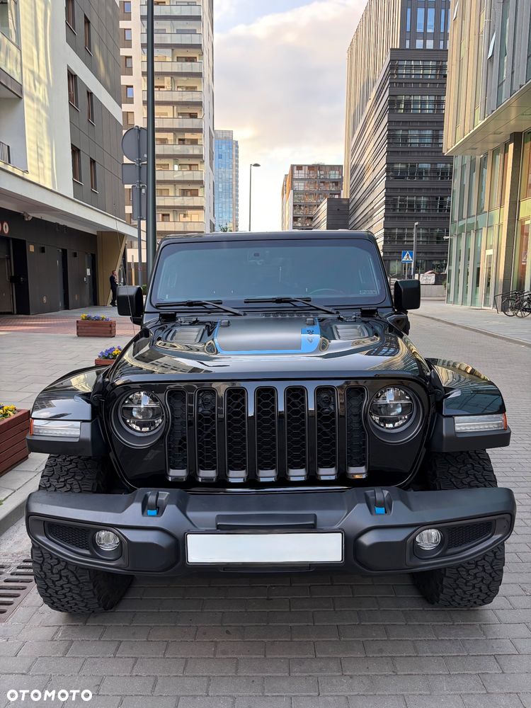 Jeep Wrangler - 2