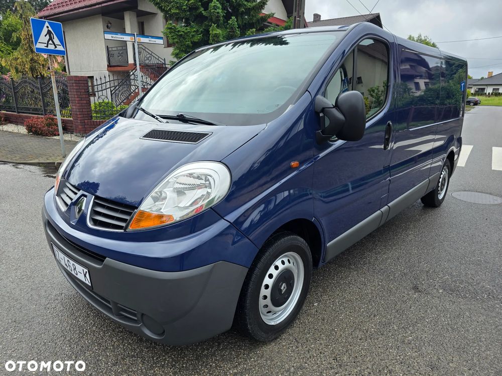 Renault Trafic - 2