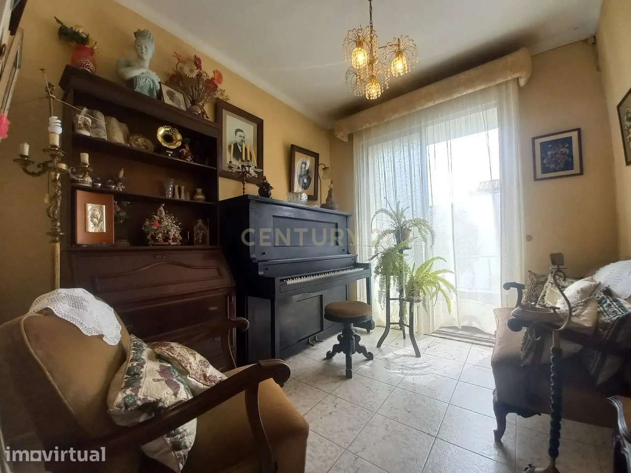 Moradia em Ponta Delgada- 395.000€ - Grande imagem: 4/25