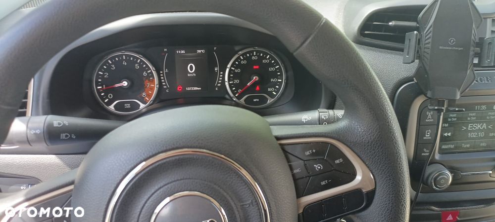Jeep Renegade - 12