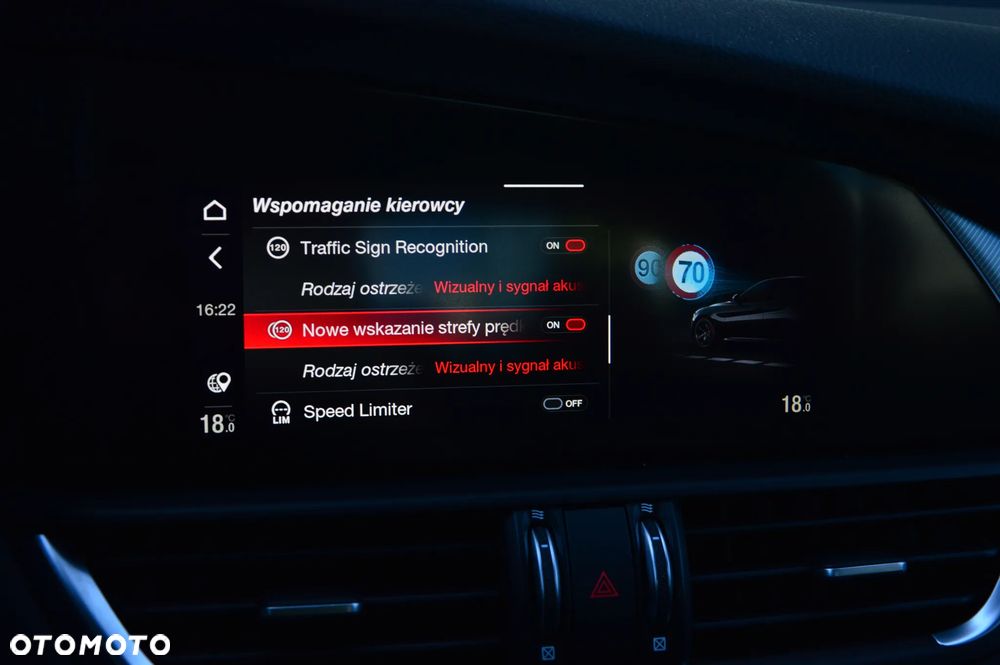 Alfa Romeo Giulia 2.0 Turbo Veloce TI Q4 - 34