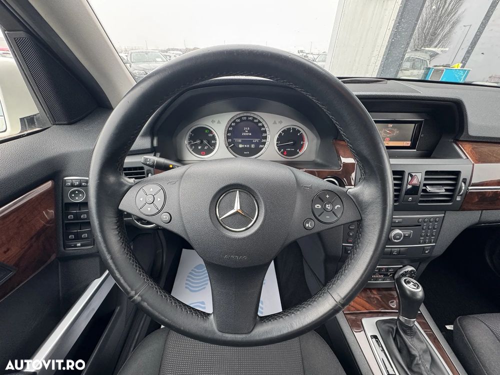 Mercedes-Benz GLK 220 CDI DPF BlueEFFICIENCY 7G-TRONIC - 20