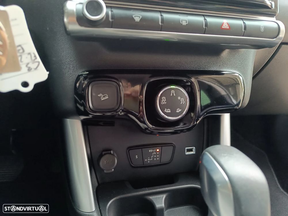 Citroën C3 Aircross PureTech 130 Stop & Start EAT6 OPF SHINE - 25