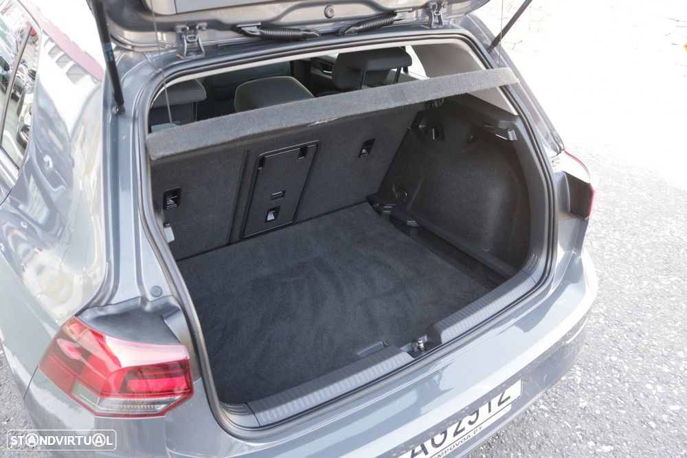 VW Golf 2.0 TDI Life - 14