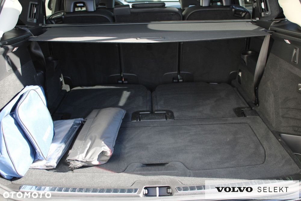 Volvo XC 90 - 20