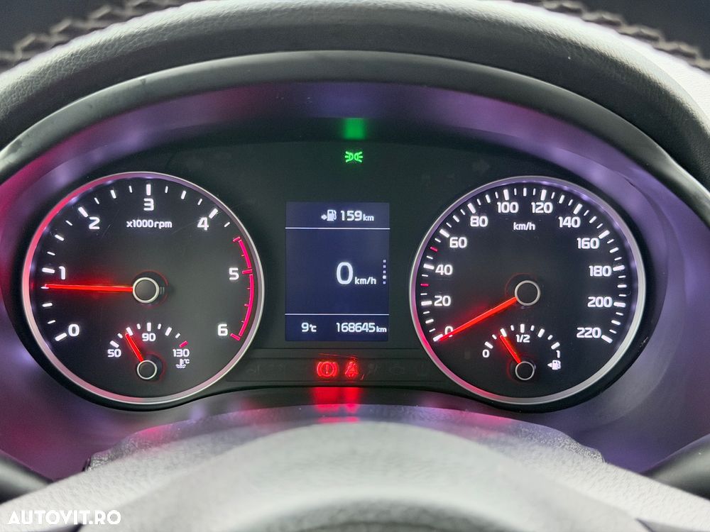 Kia Stonic 1.6 DSL Urban - 28