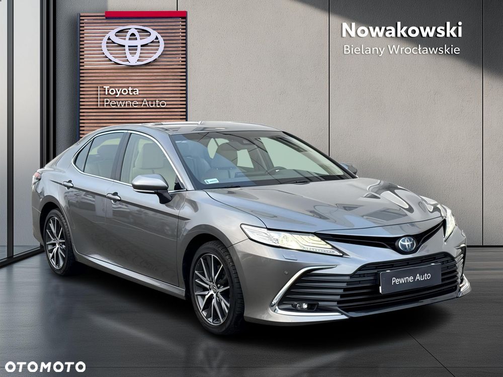 Toyota Camry 2.5 Hybrid Executive CVT - 30