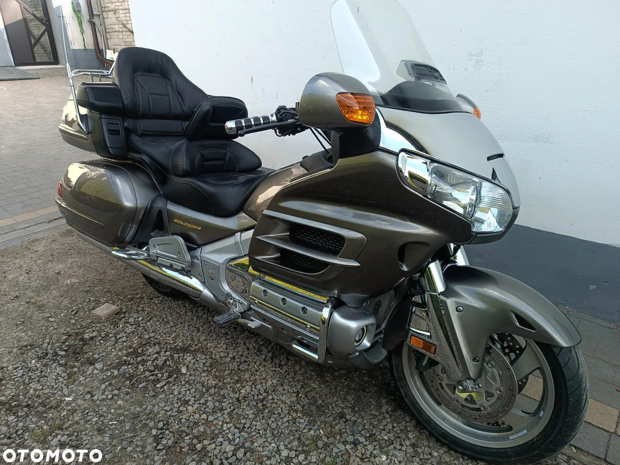 Honda GL - 23