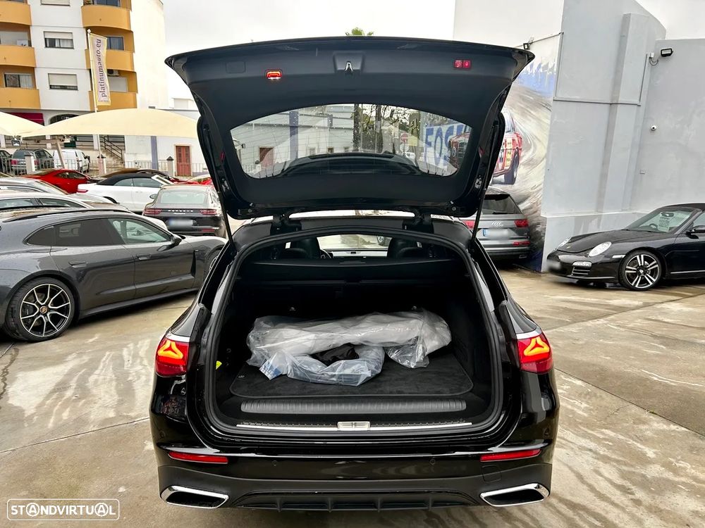 Mercedes-Benz E 300 e AMG Line - 30