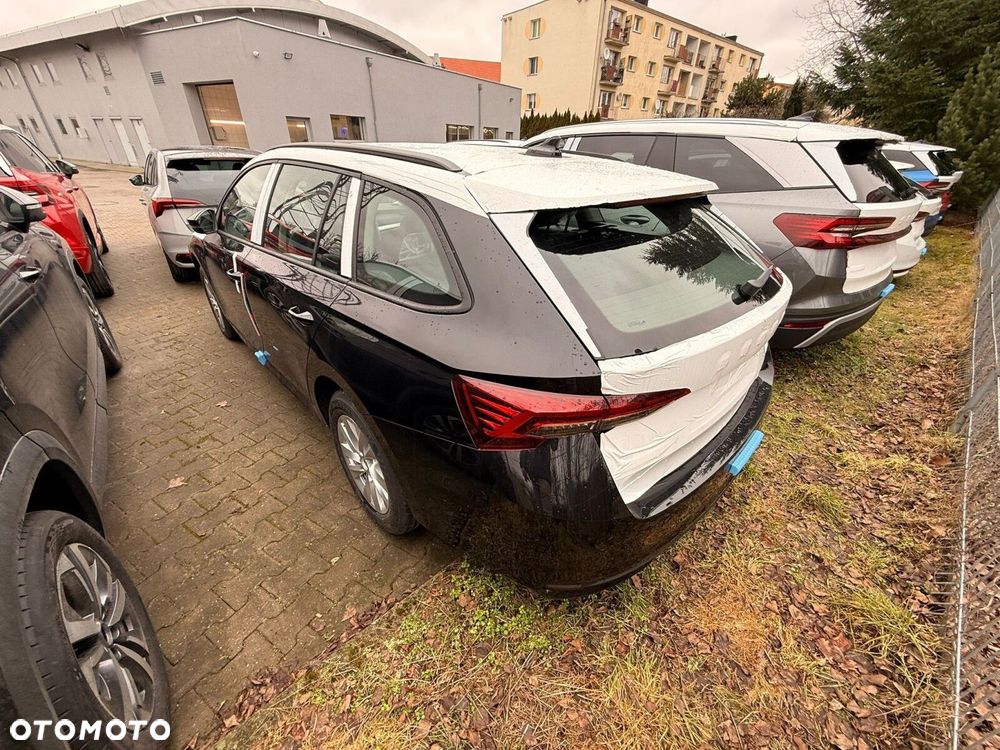 Skoda Octavia - 3