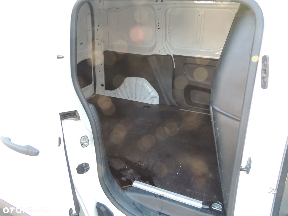 Toyota PROACE CITY - 18