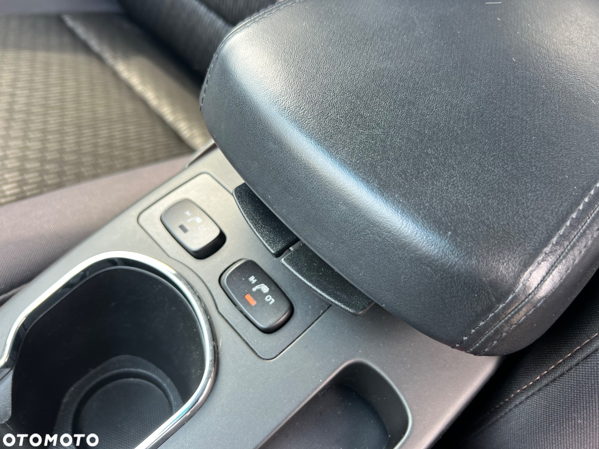 SsangYong/KGM Korando 2.0 Eco e-XDi DPF 2WD Sapphire - 24