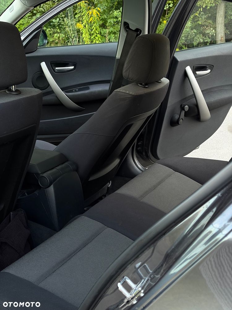 BMW Seria 1 - 28