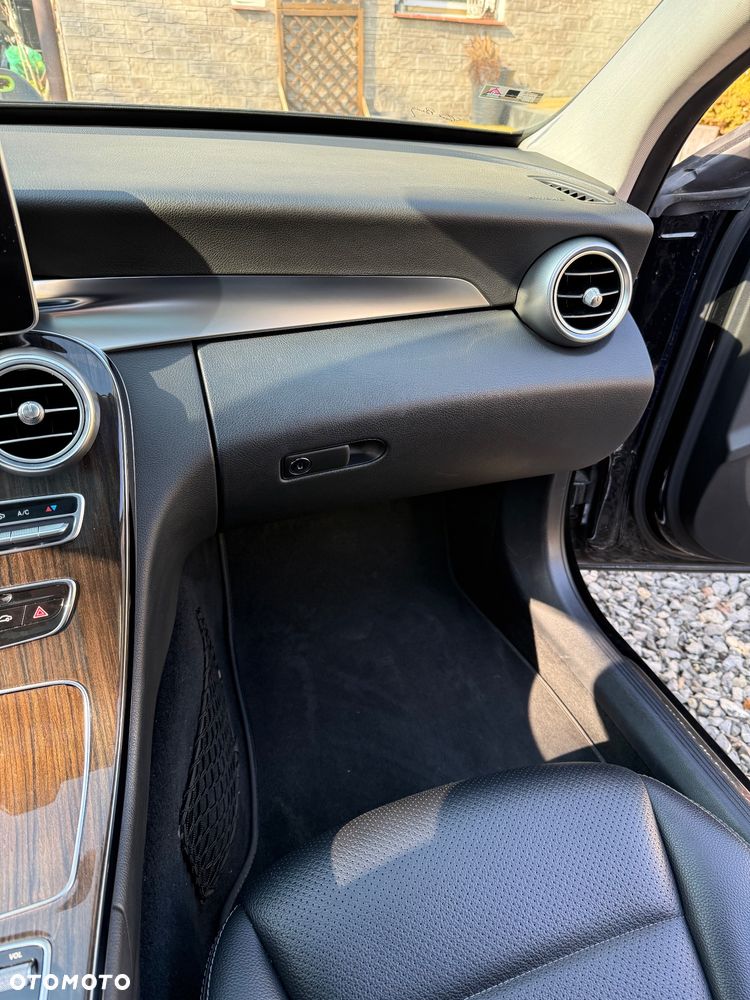 Mercedes-Benz Klasa C 300 7G-TRONIC Avantgarde - 9
