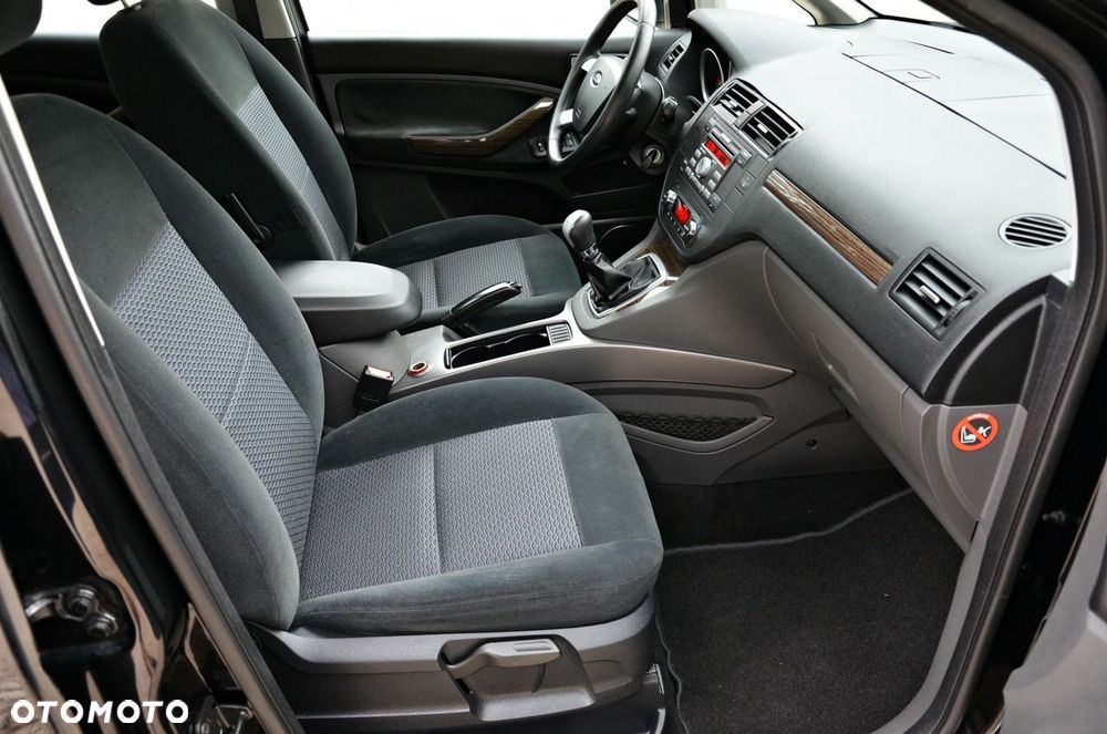 Ford C-MAX 1.8 TDCi Ghia - 38