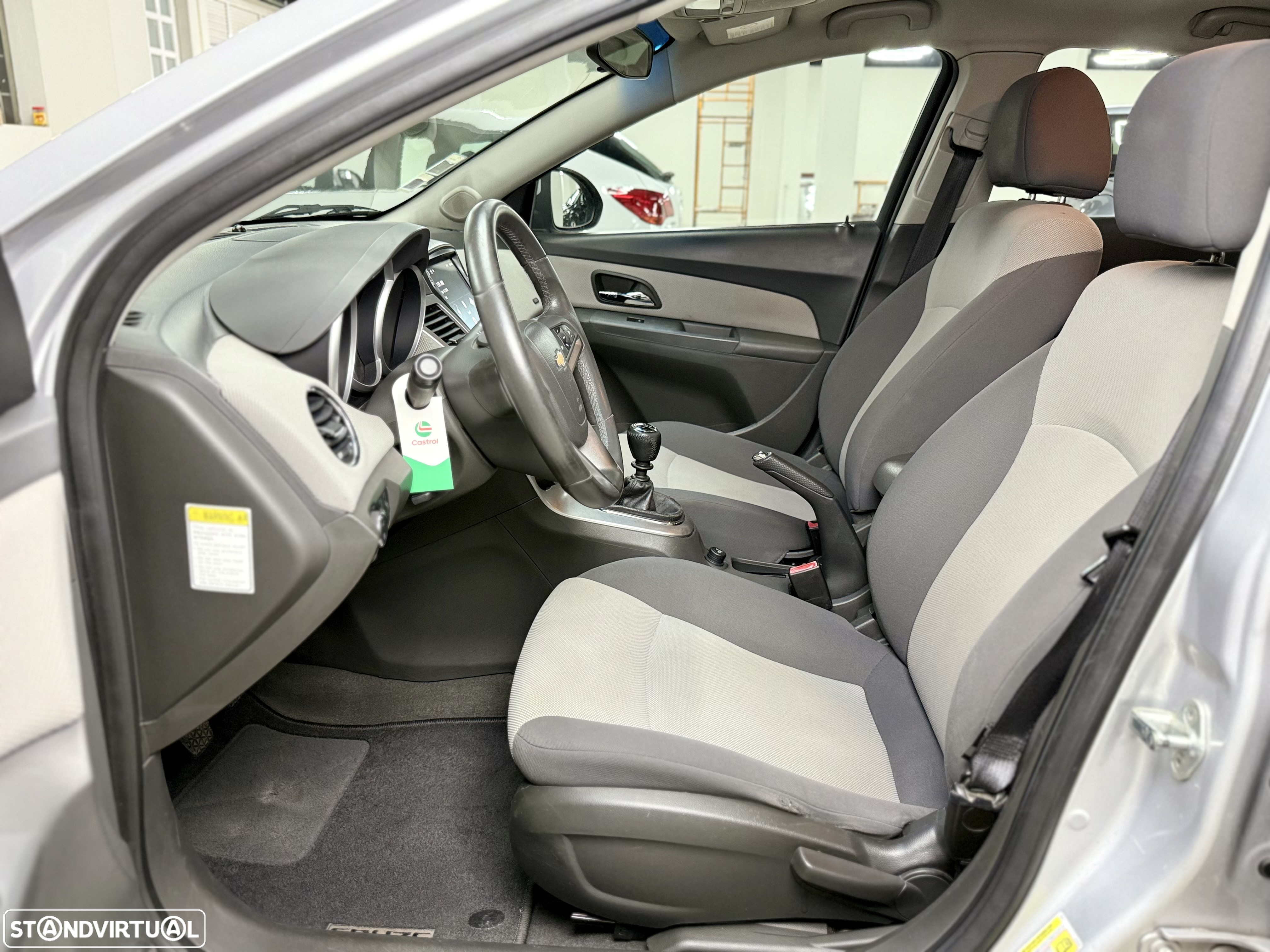 Chevrolet Cruze 1.6 LS - 13