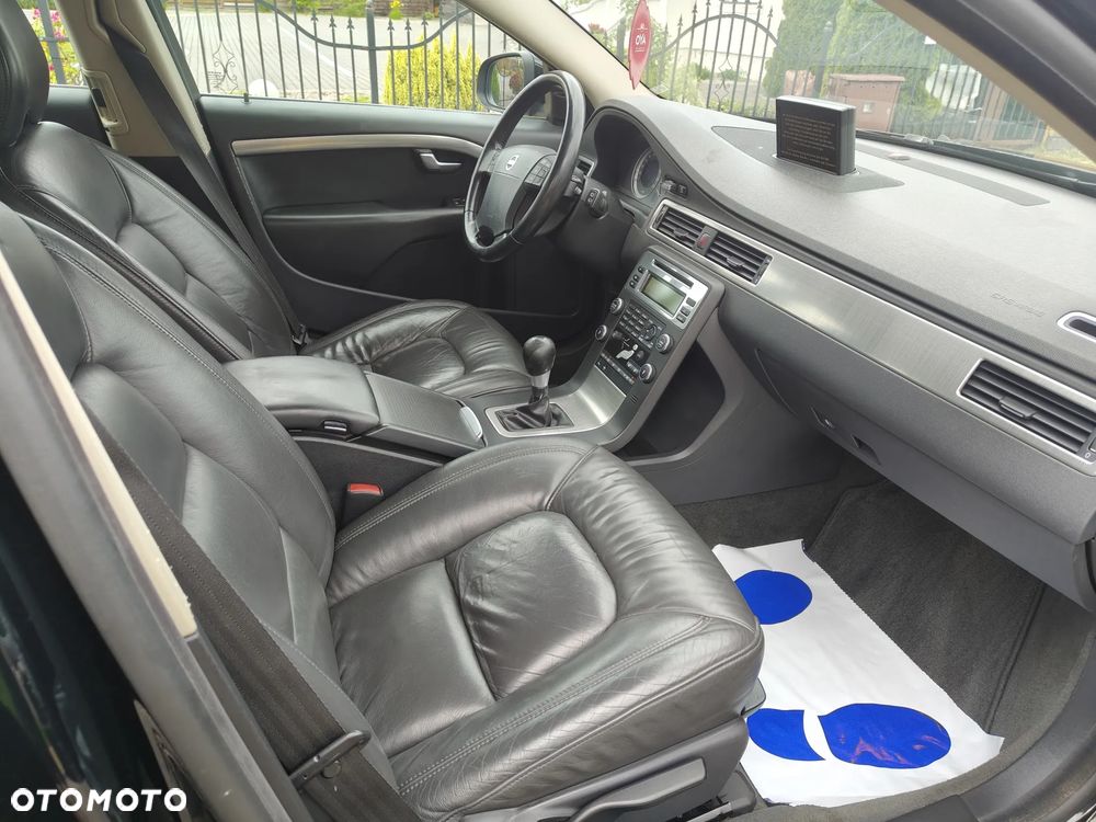 Volvo V70 2.0D Momentum - 23