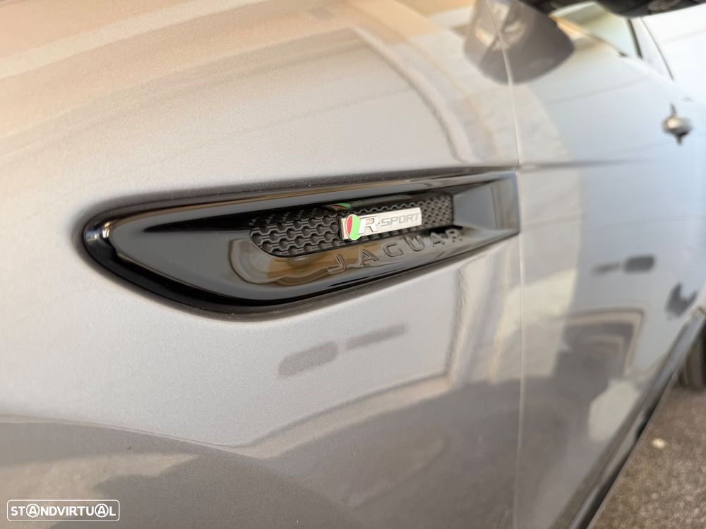 Jaguar F-Pace 2.0 i4D R-Sport Aut. - 6