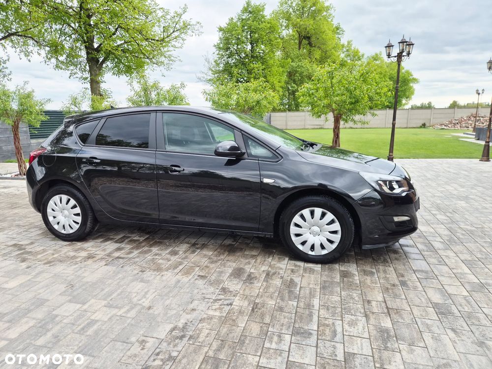 Opel Astra - 10