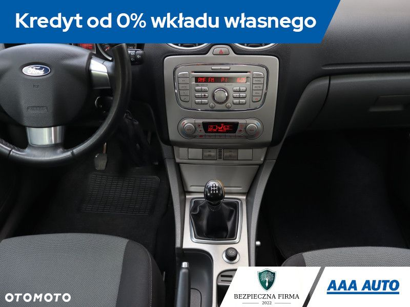 Ford Focus - 13
