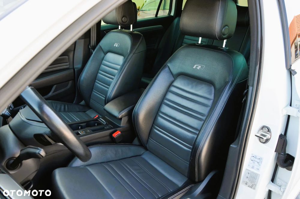 Volkswagen Passat Variant ver-variant-2-0-tdi-scr-dsg-4motion-elegance - 14