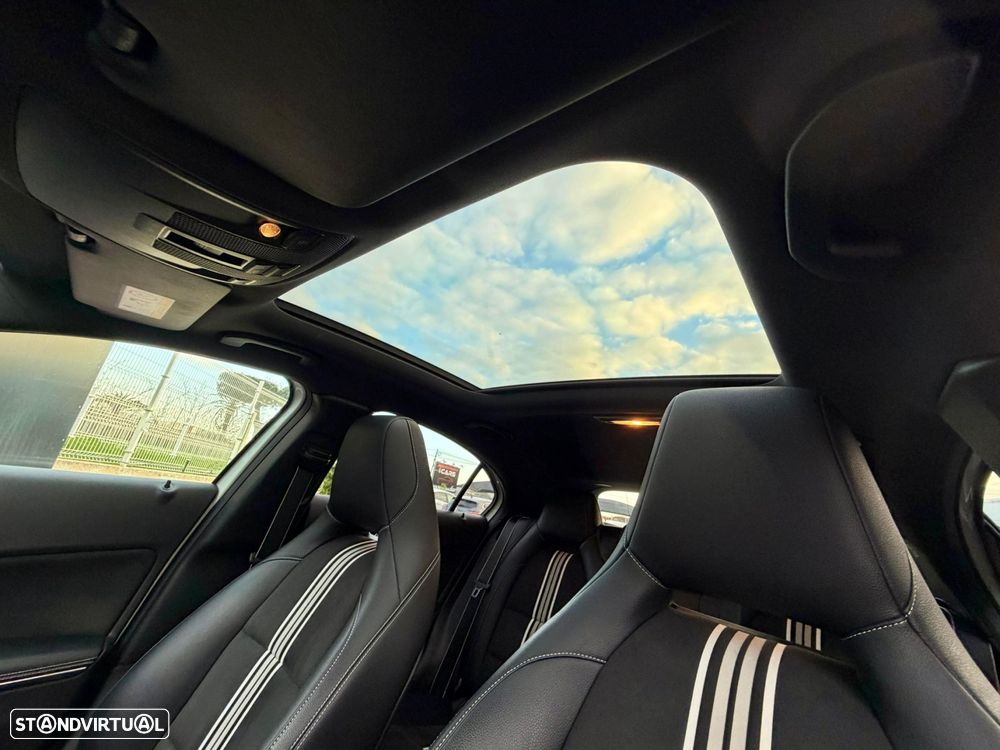 Mercedes-Benz A 180 d AMG Line - 19