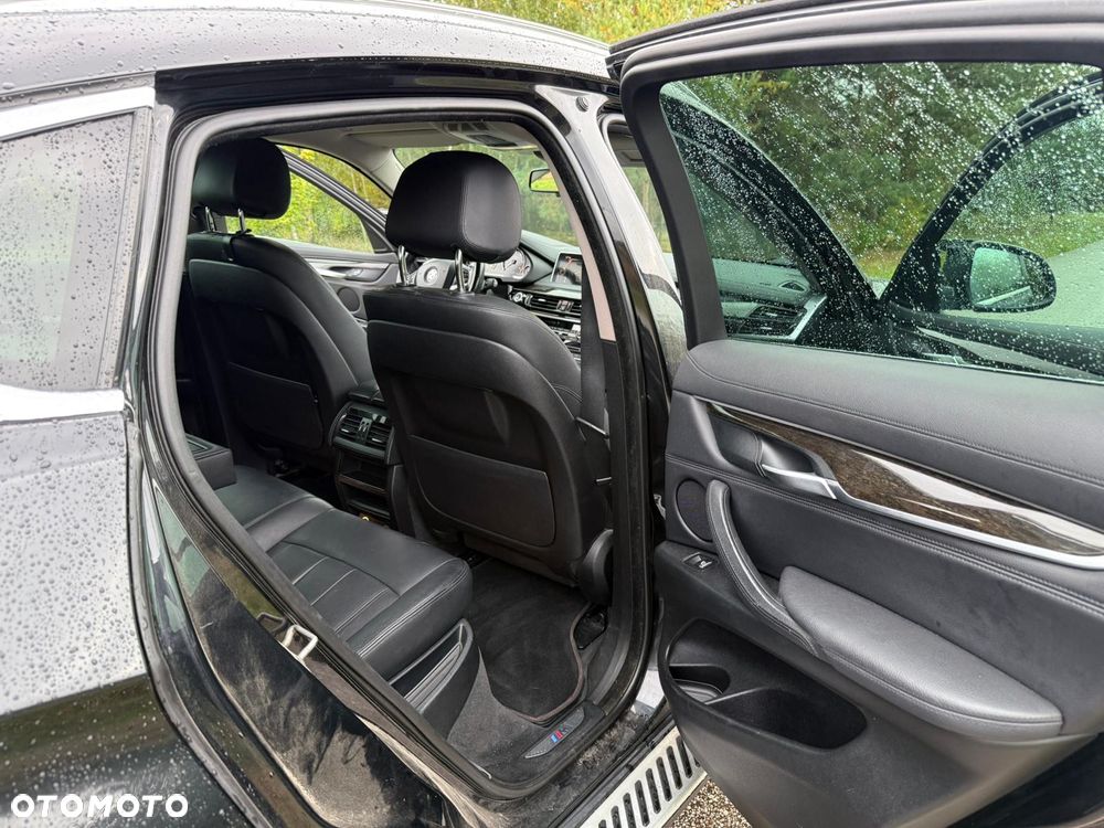 BMW X6 xDrive30d - 11