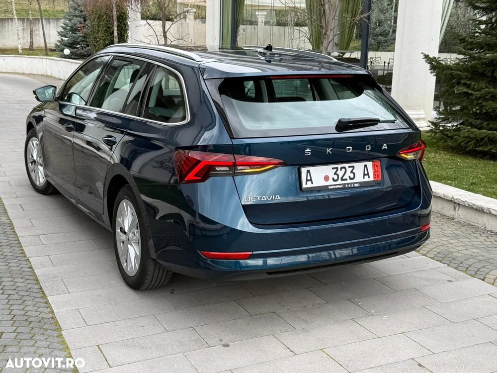 Skoda Octavia 2.0 TDI Premium Edition - 25