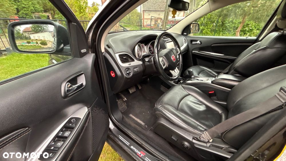 Fiat Freemont 2.0 Multijet 16V DPF Automatik Allrad Lounge - 4