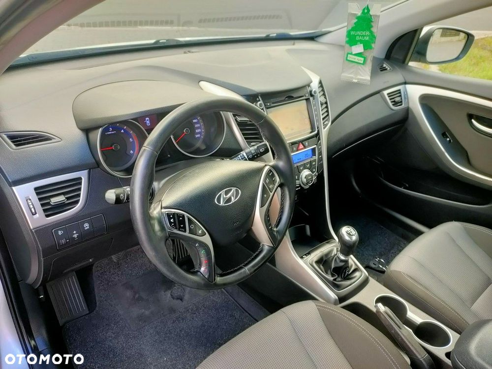Hyundai i30 - 10