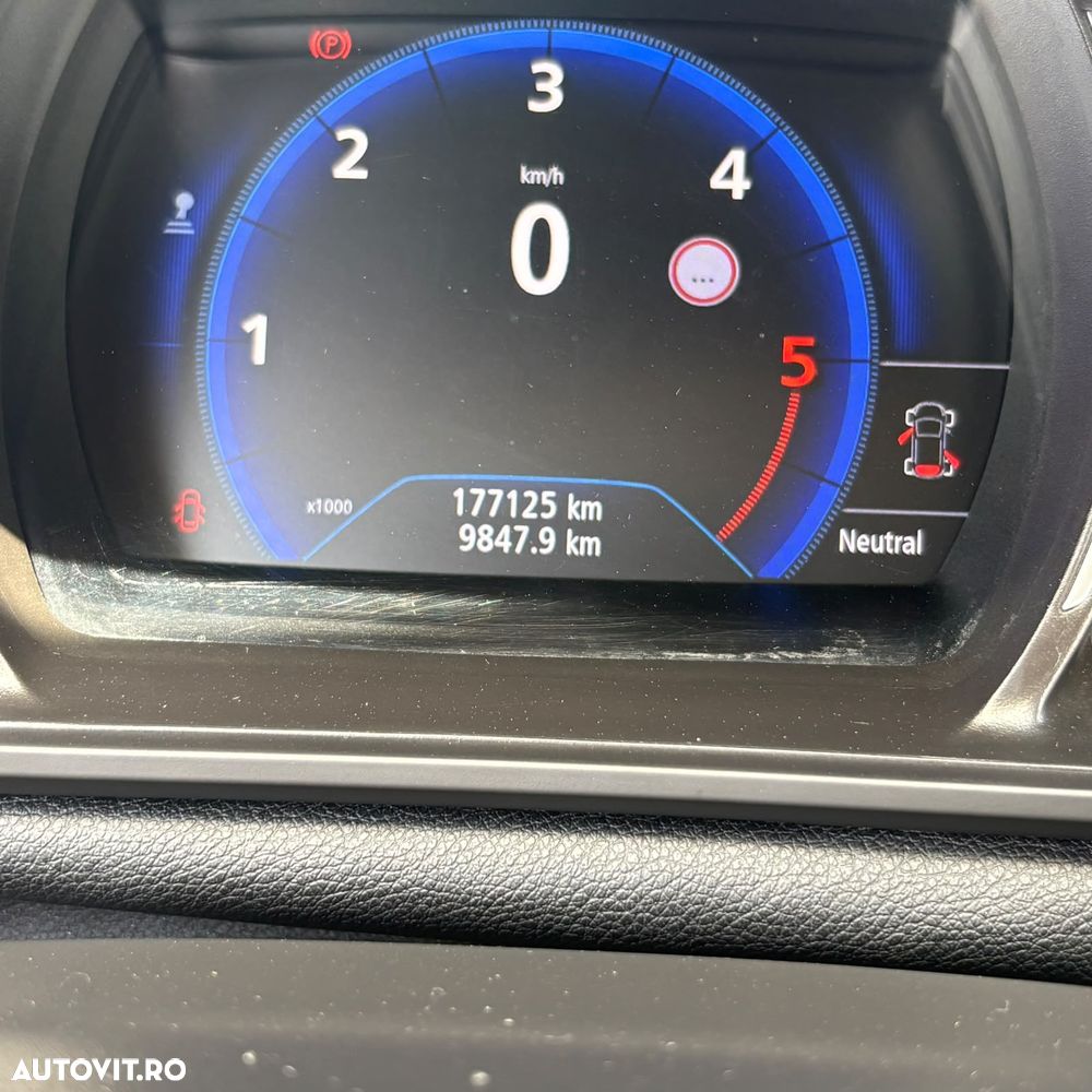 Renault Megane ENERGY dCi 130 BOSE EDITION - 14